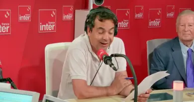Réduire le nombre d’enseignants ou diminuer la taille des classes ? – L’édito politique de Patrick C