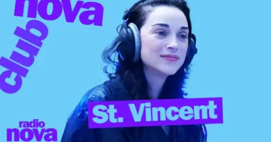 St. Vincent est dans le Nova Club (Fnac Live Paris 2025)