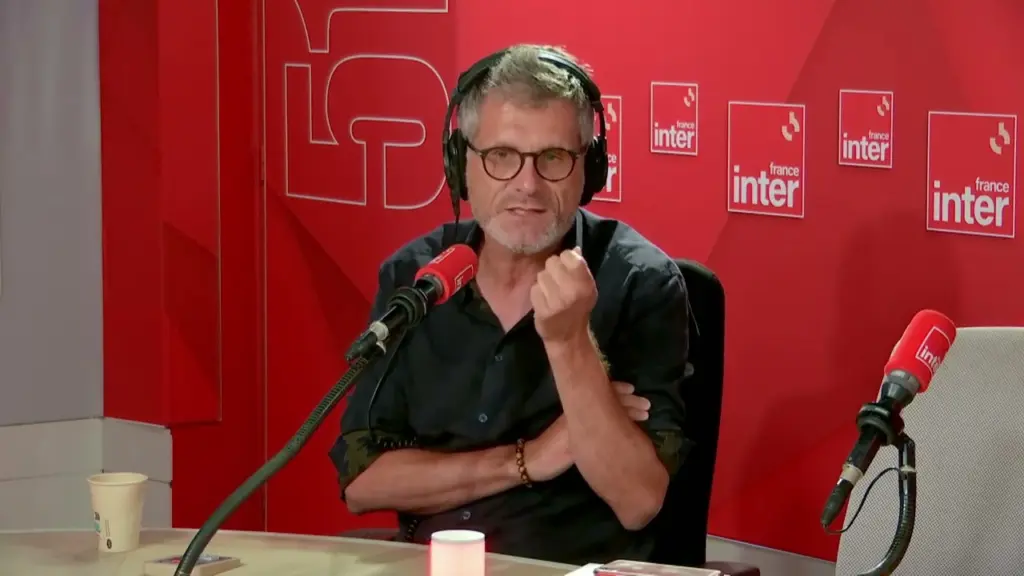 Tour de France : « La domination de quelques-uns interroge » l’ancien cycliste Olivier Haralambon