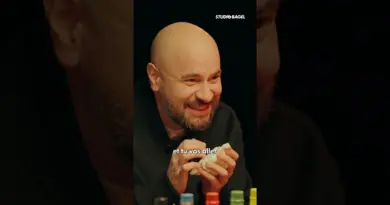 😭 c’est hilarant cette réaction #hotones #spicy #shortvideo